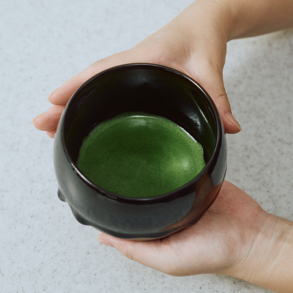 楽茶碗 Kuro Raku Matcha Bowl - Handcrafted in Kyoto (黒楽茶碗